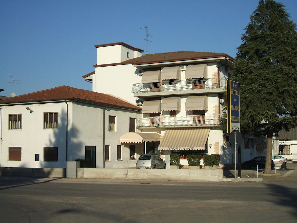 Hotel Ristorante Da Gianni Bovolone Exteriör bild