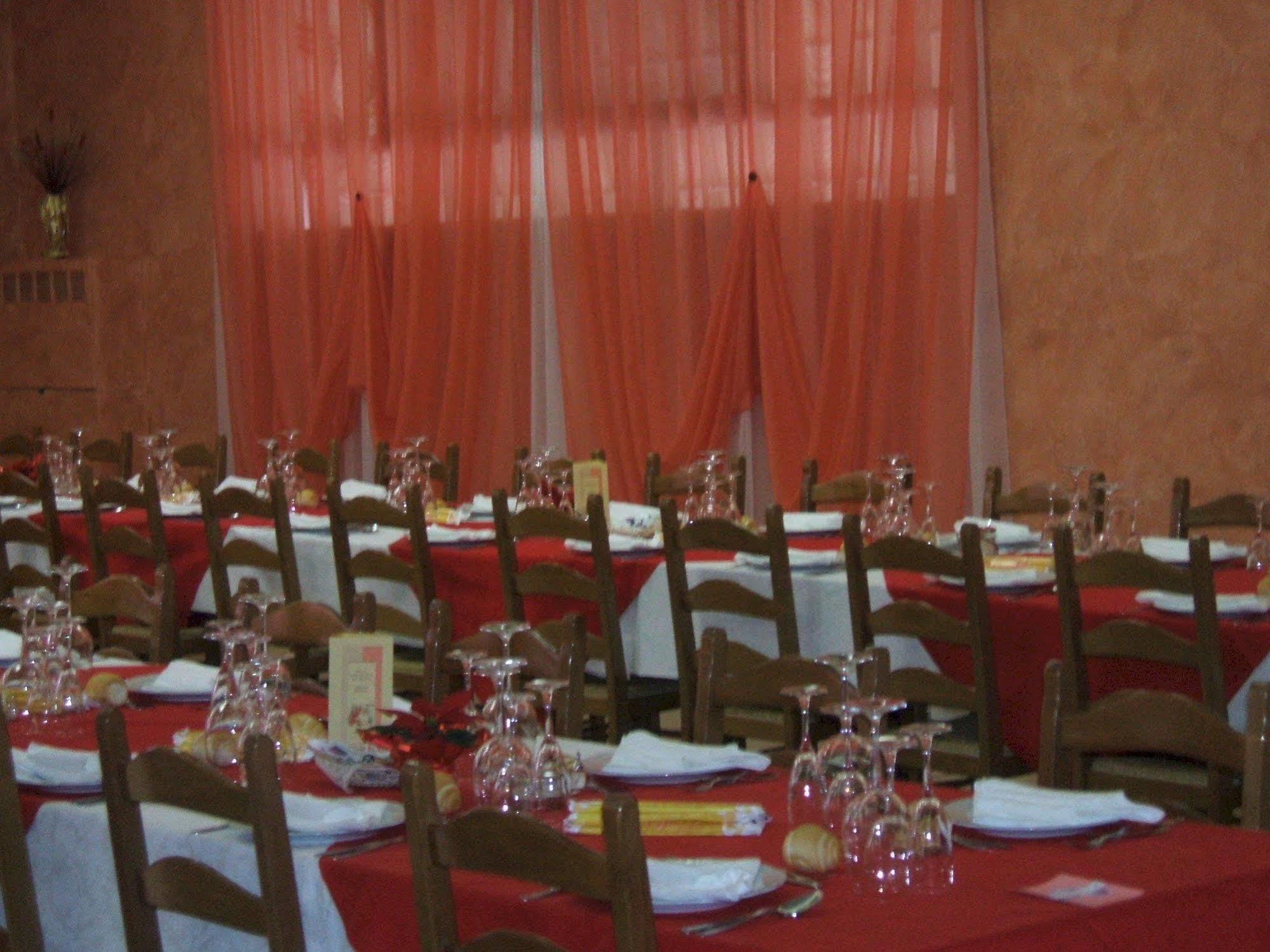 Hotel Ristorante Da Gianni Bovolone Exteriör bild